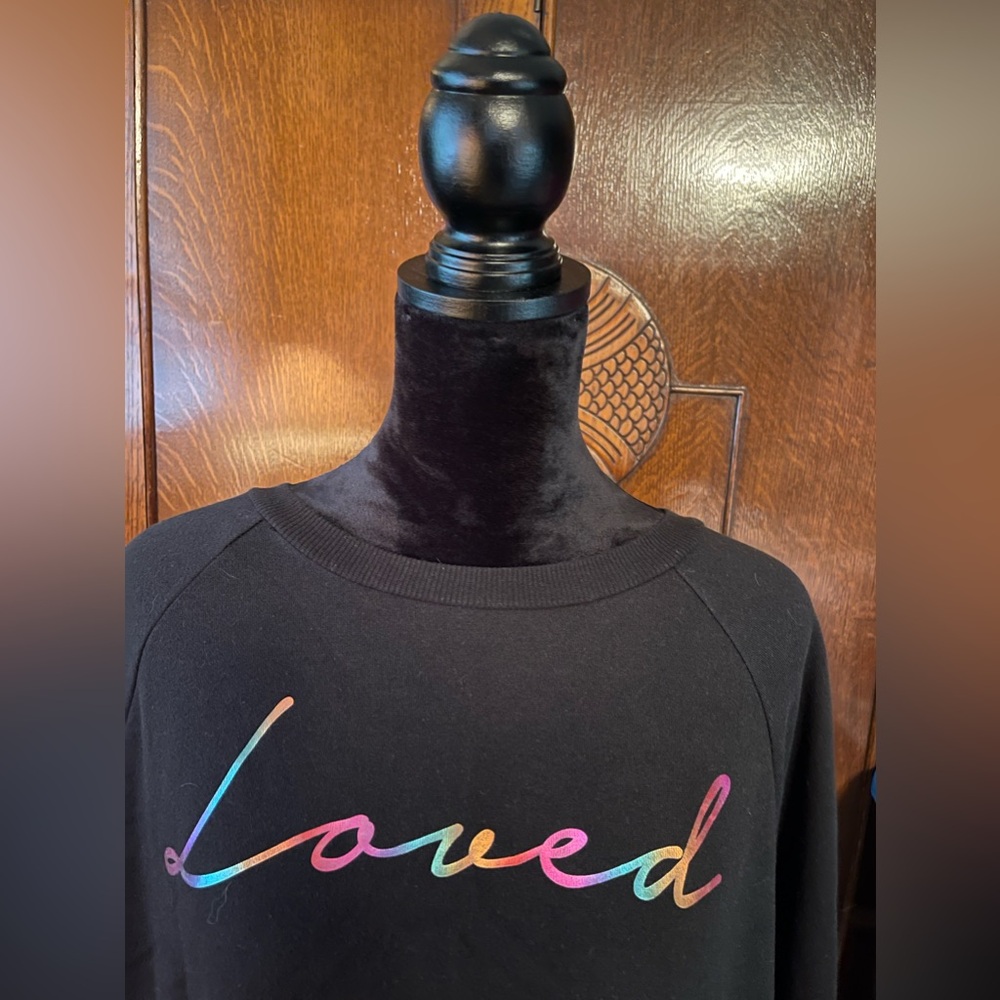 3/$15 ~ Rebellious One ~ “LOVED” 🥰 ❤️ 💞 Sweatshirt… 🌈 - Picture 7 of 7
